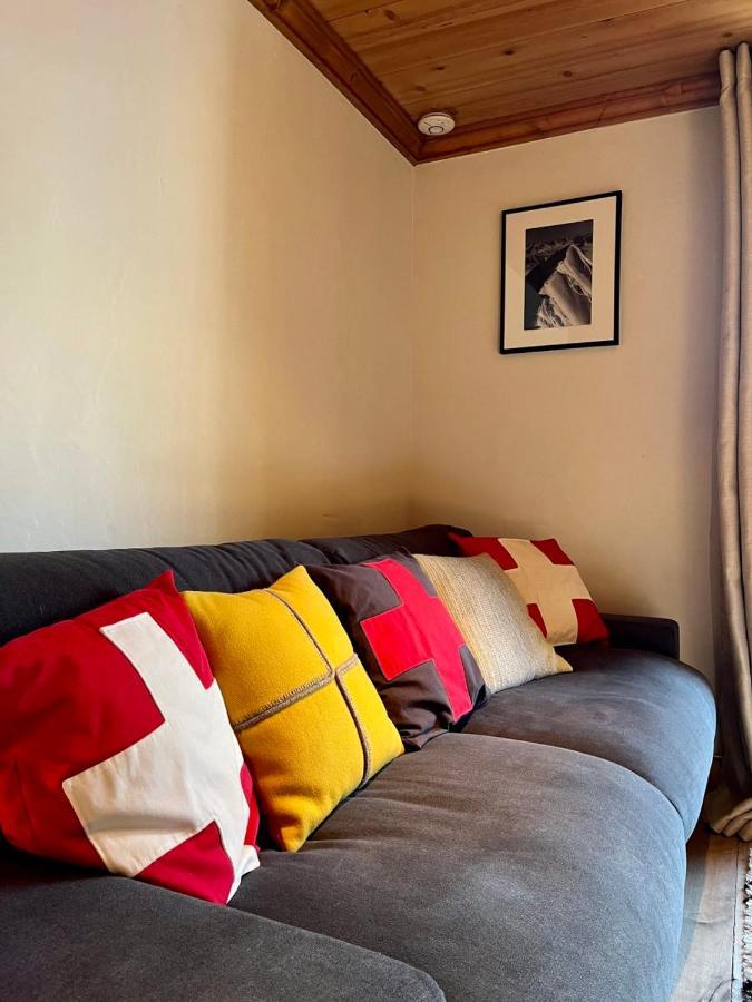 Chic And Cosy Apt With Balcony In 梅杰夫 外观 照片